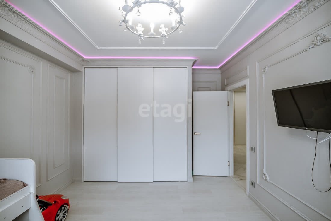 Аренда 5-комнатной квартиры, Южно-Сахалинск, Сахалинская область,  Южно-Сахалинск