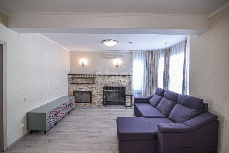 Аренда 4-комнатной квартиры, Южно-Сахалинск, Сахалинская область,  Южно-Сахалинск