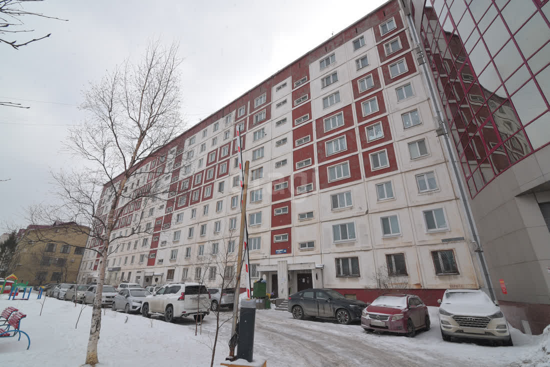 Продажа 3-комнатной квартиры, Южно-Сахалинск, Сахалинская область,  Южно-Сахалинск