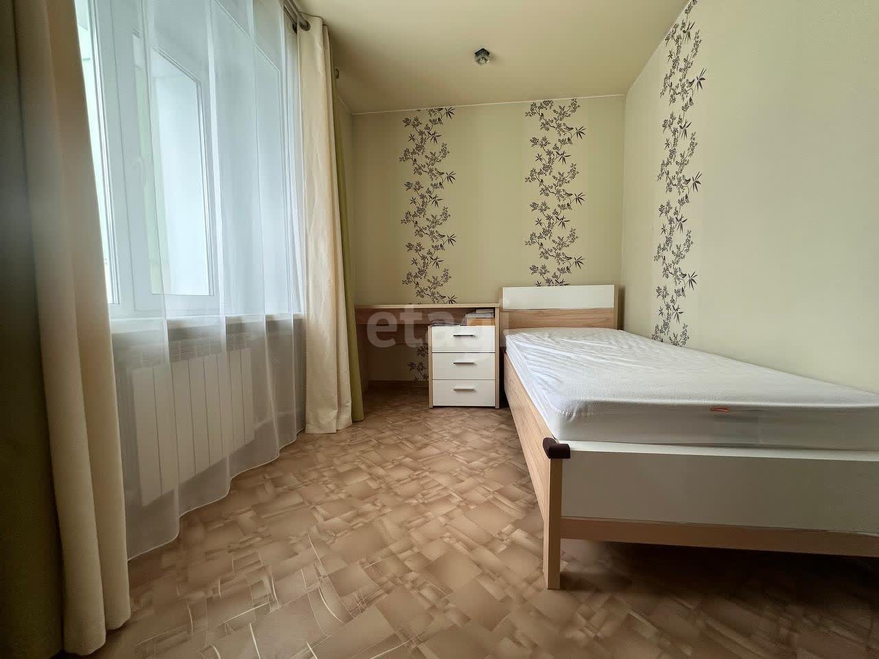 Продажа 3-комнатной квартиры, Южно-Сахалинск, Сахалинская область,  Южно-Сахалинск