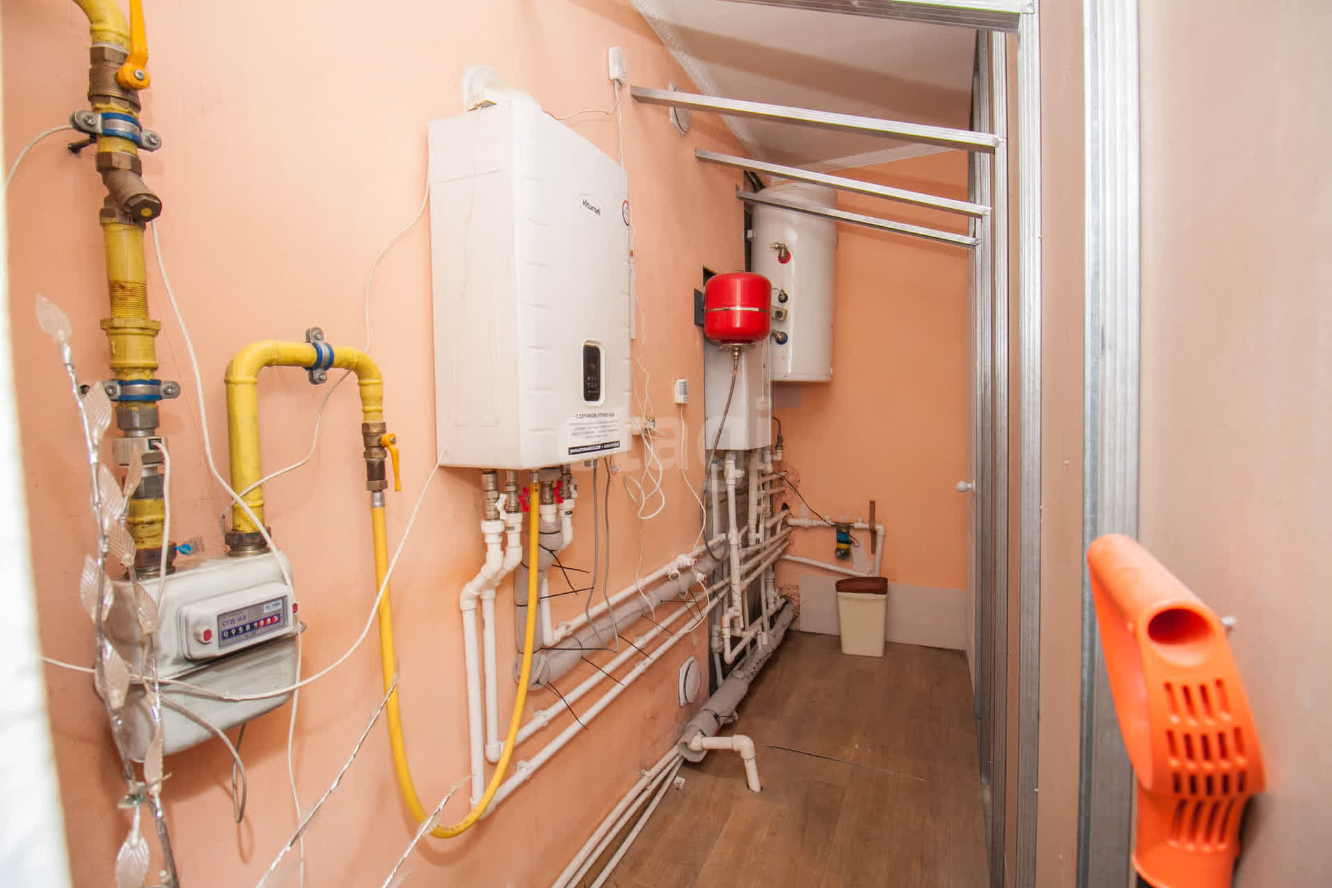 Продажа 13-комнатной квартиры, Южно-Сахалинск, Сахалинская область,  Южно-Сахалинск