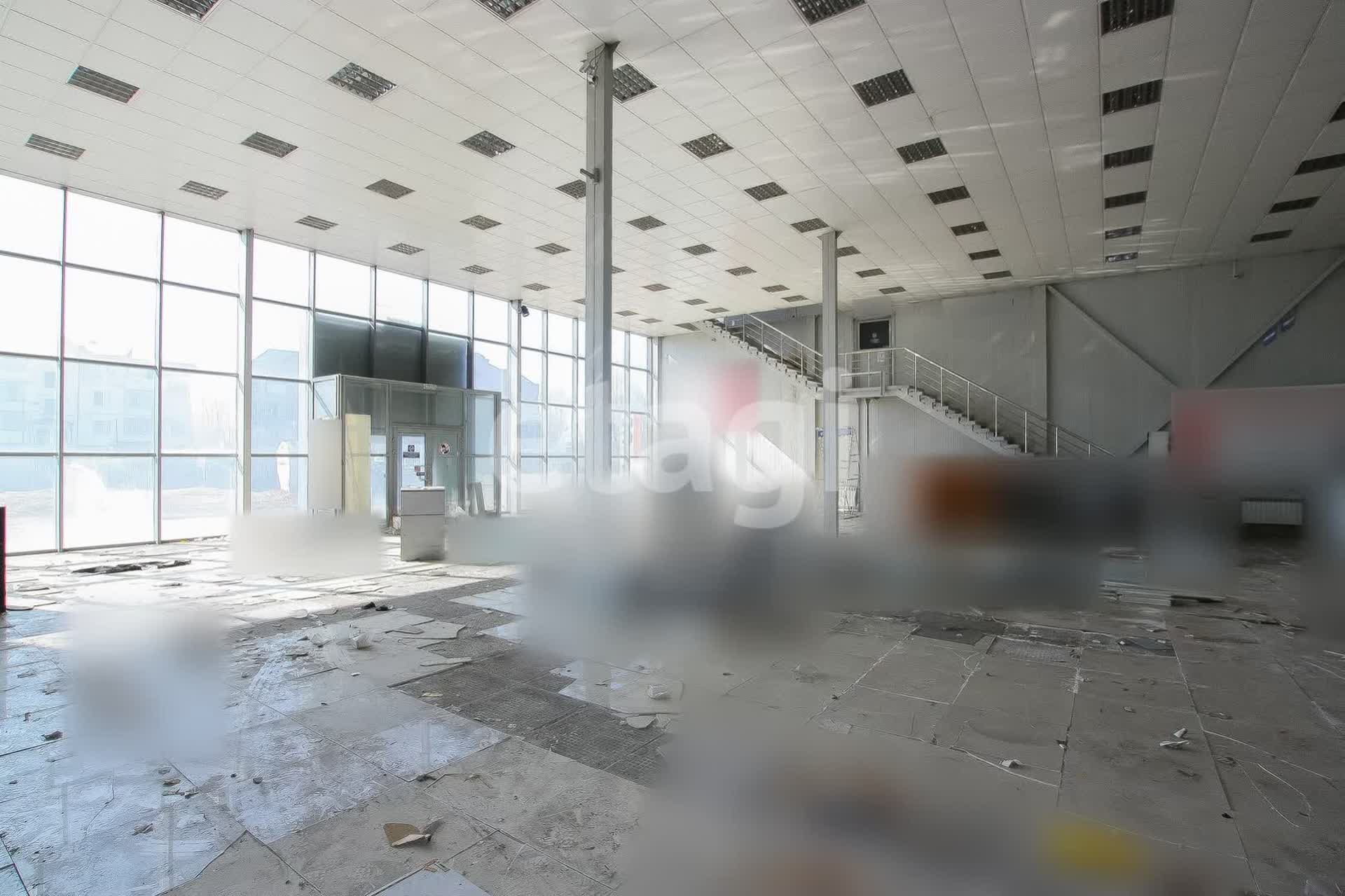 Аренда коммерческой недвижимости, 1935м <sup>2</sup>, Улан-Удэ, Бурятия,  Улан-Удэ