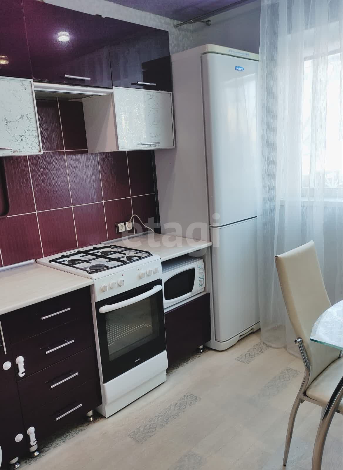 Продажа 3-комнатной квартиры, Комсомольск-на-Амуре, Дикопольцева,  37