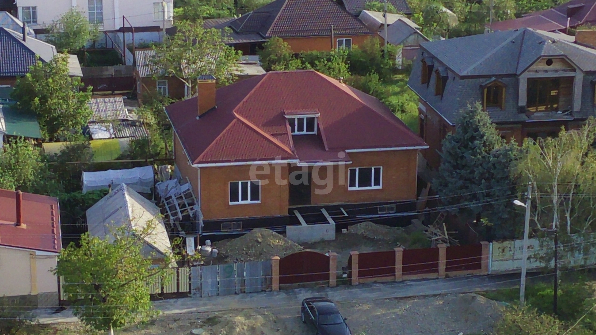 Продажа дома, 321м <sup>2</sup>, 6 сот., Майкоп, Советская