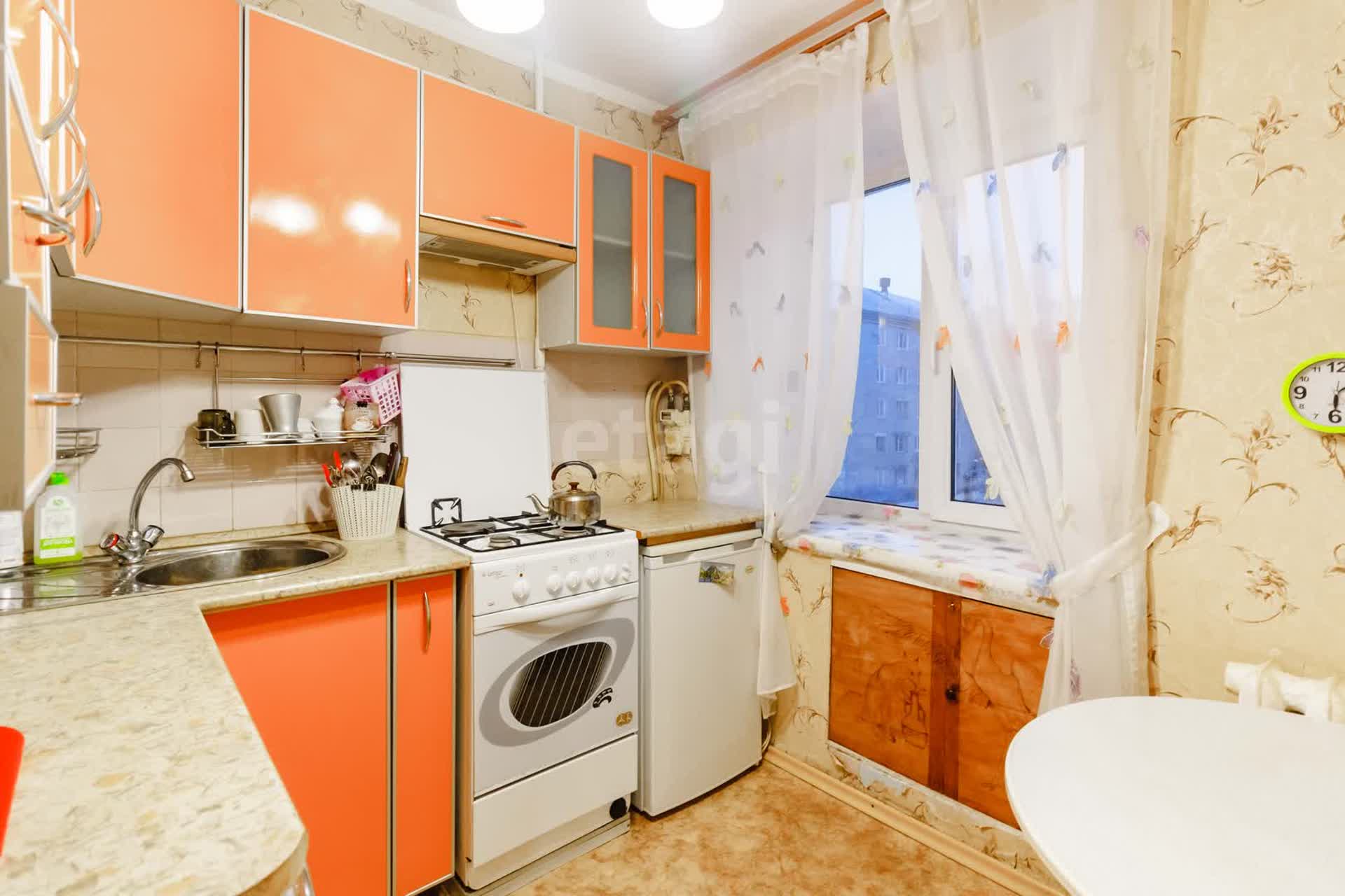 Продажа 3-комнатной квартиры, Комсомольск-на-Амуре, Калинина,  33