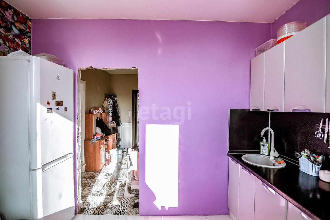 Продажа 2-комнатной квартиры, Южно-Сахалинск, Сахалинская область,  Южно-Сахалинск