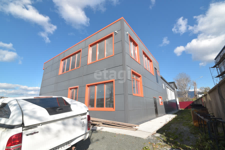 Аренда коммерческой недвижимости, 240м <sup>2</sup>, Южно-Сахалинск, Сахалинская область,  Южно-Сахалинск