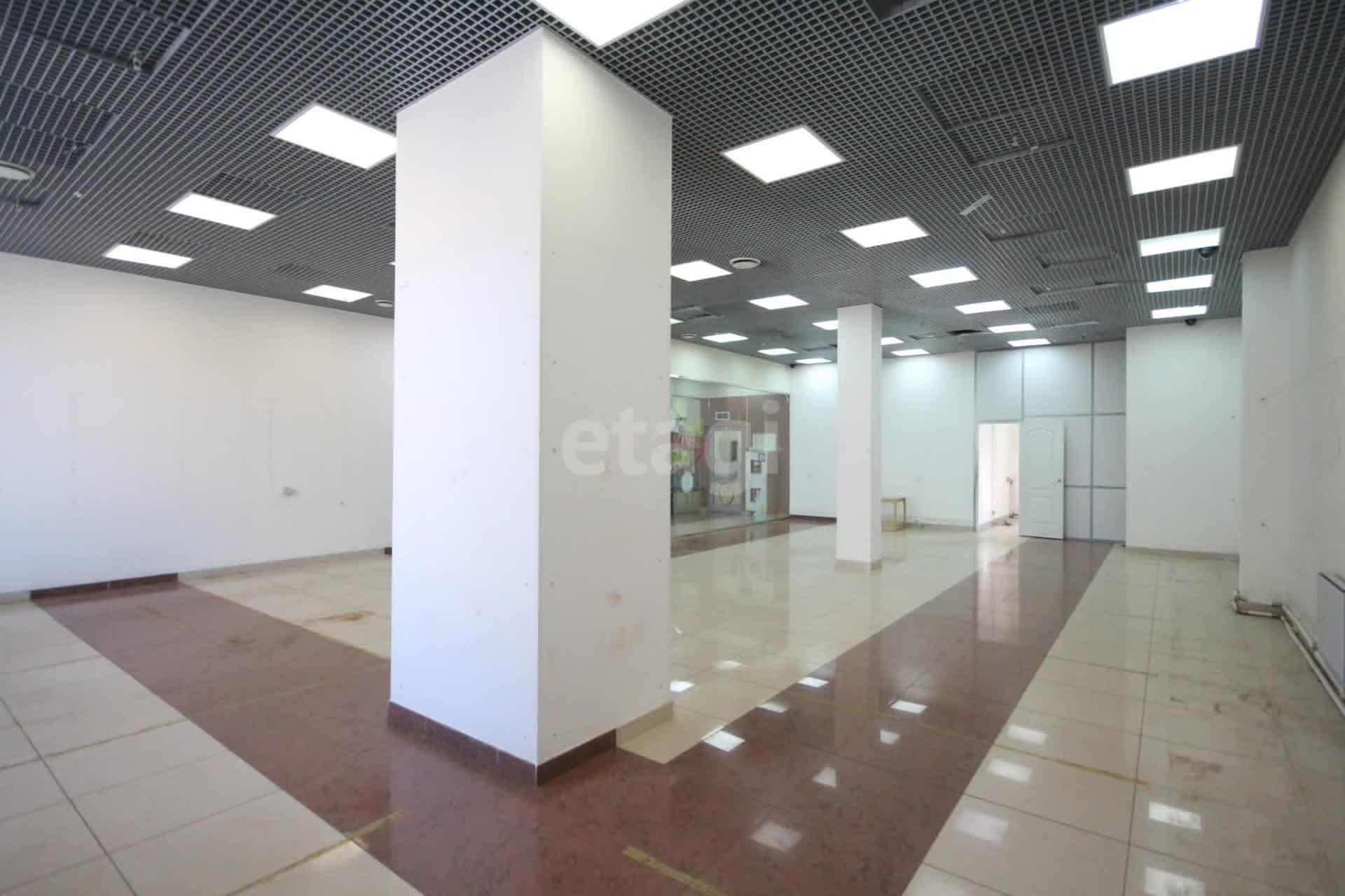 Аренда коммерческой недвижимости, 124м <sup>2</sup>, Новый Уренгой, Ямало-Ненецкий АО,  Новый Уренгой