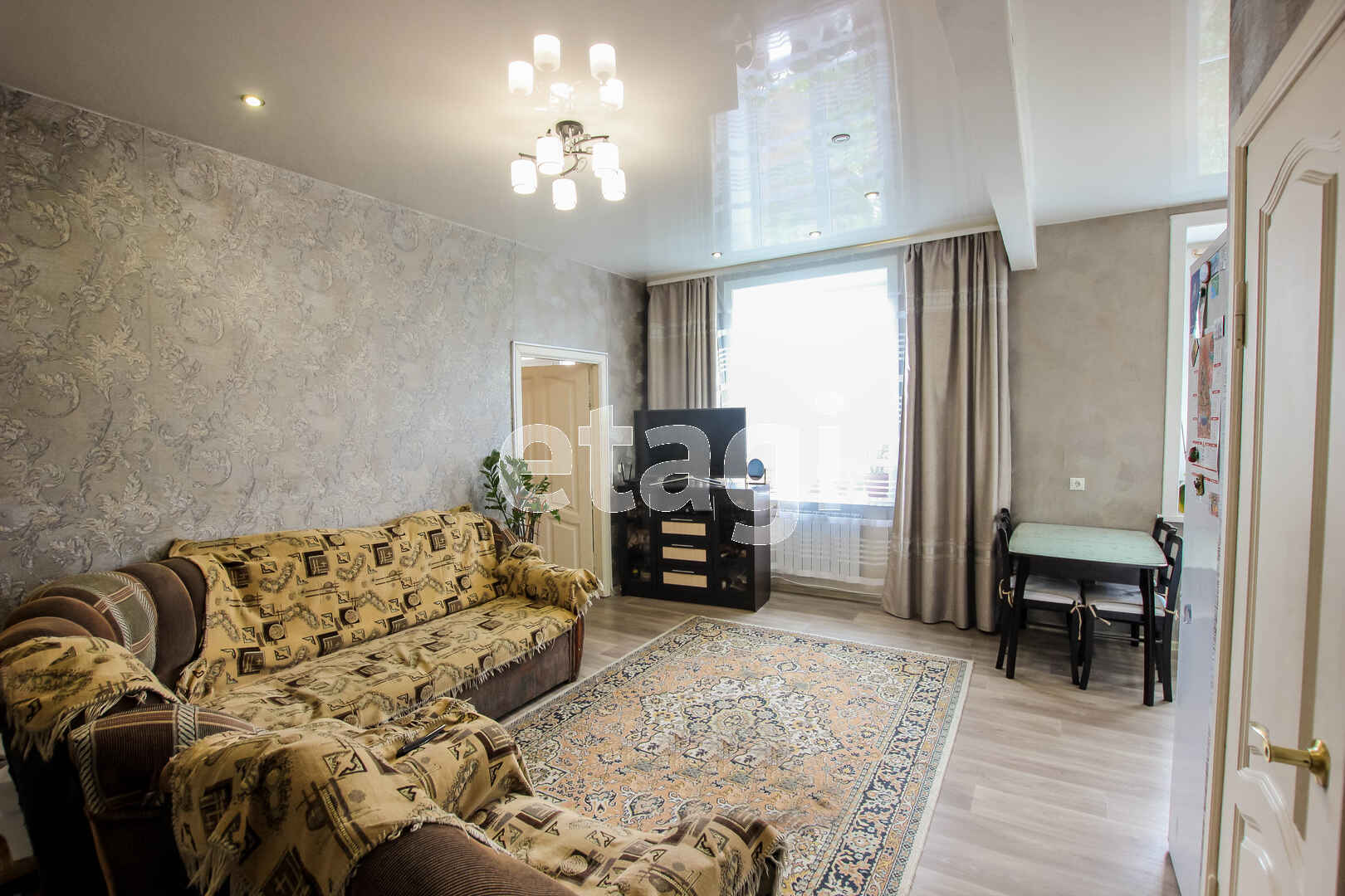 Продажа 3-комнатной квартиры, Улан-Удэ, Республика Бурятия,  Улан-Удэ