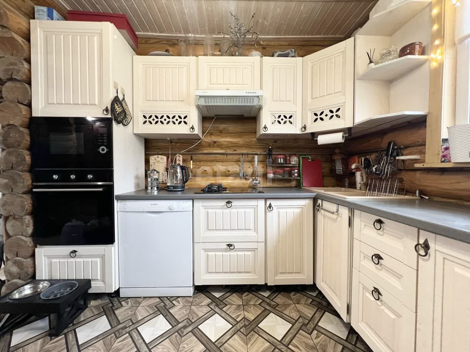 Продажа дома, 178м <sup>2</sup>, 10 сот., Южно-Сахалинск, Сахалинская область,  