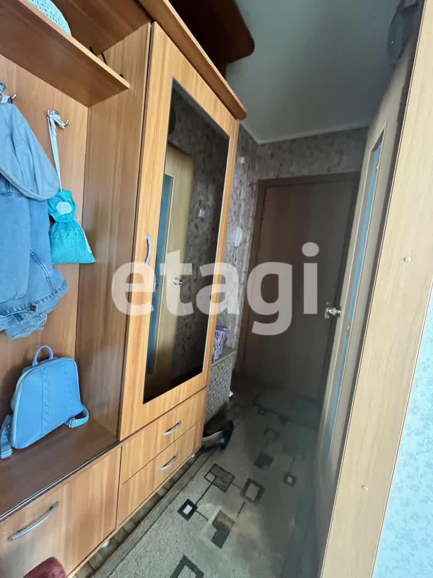 Продажа 3-комнатной квартиры, Улан-Удэ, Республика Бурятия,  Улан-Удэ