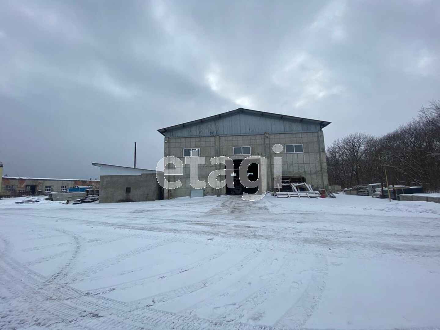 Продажа коммерческой недвижимости, 100м <sup>2</sup>, Южно-Сахалинск, Сахалинская область,  Южно-Сахалинск