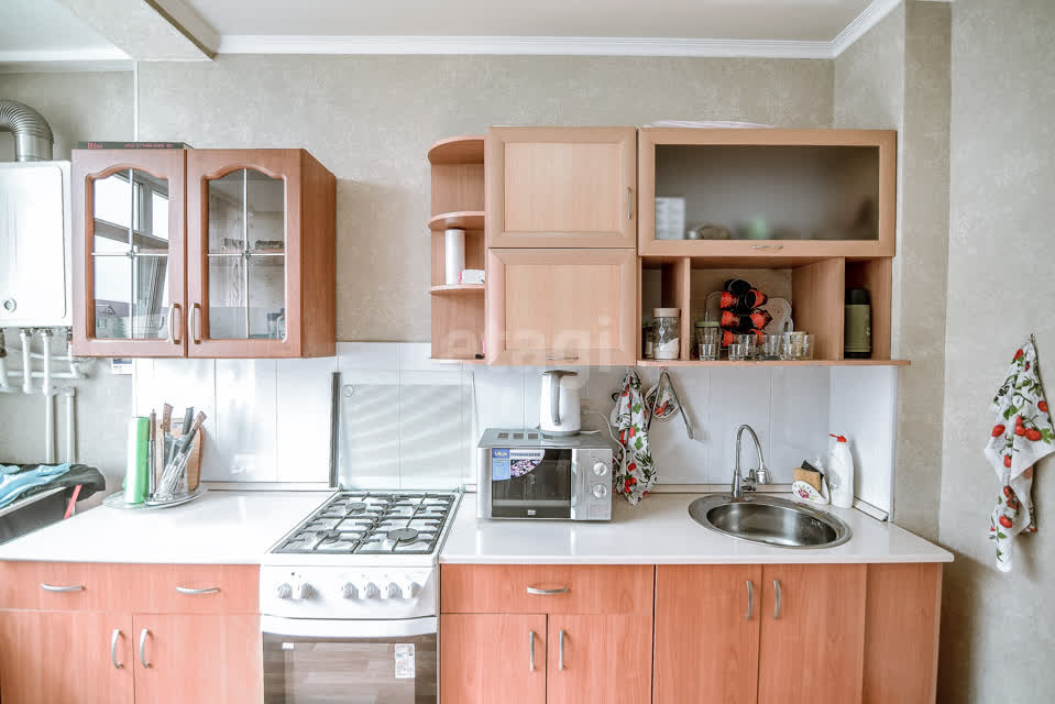 Продажа 2-комнатной квартиры, Южно-Сахалинск, Сахалинская область,  Южно-Сахалинск