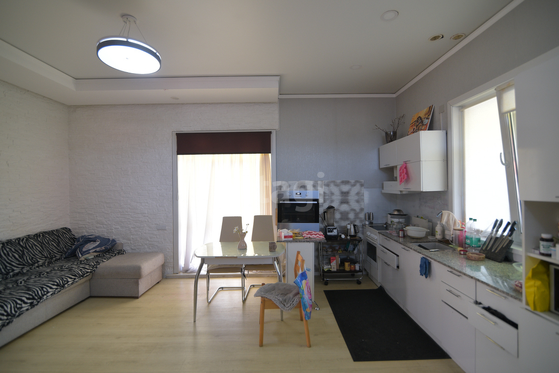 Продажа дома, 180м <sup>2</sup>, 6 сот., Южно-Сахалинск, Сахалинская область,  