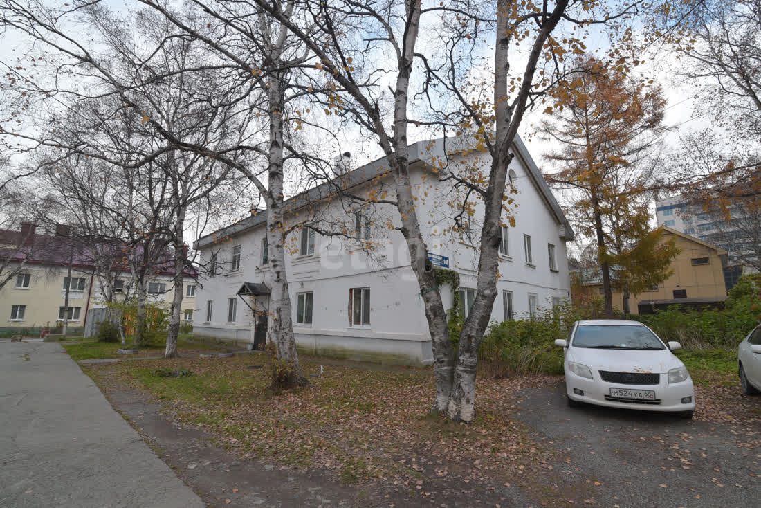 Продажа 2-комнатной квартиры, Южно-Сахалинск, Сахалинская область,  Южно-Сахалинск