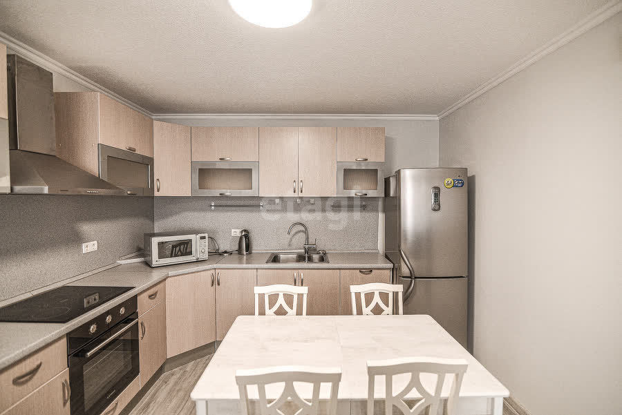 Аренда 2-комнатной квартиры, Южно-Сахалинск, Сахалинская область,  Южно-Сахалинск