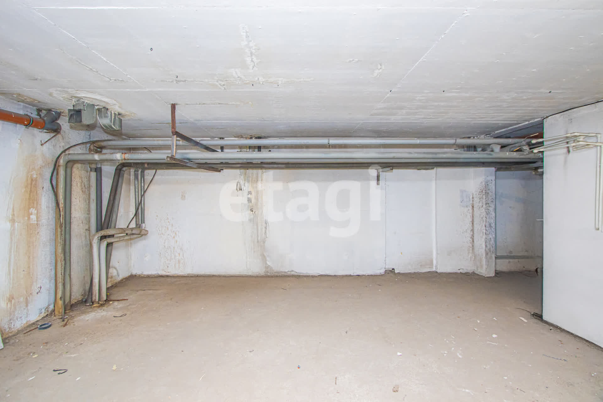 Продажа коммерческой недвижимости, 204м <sup>2</sup>, Улан-Удэ, Бурятия,  Улан-Удэ