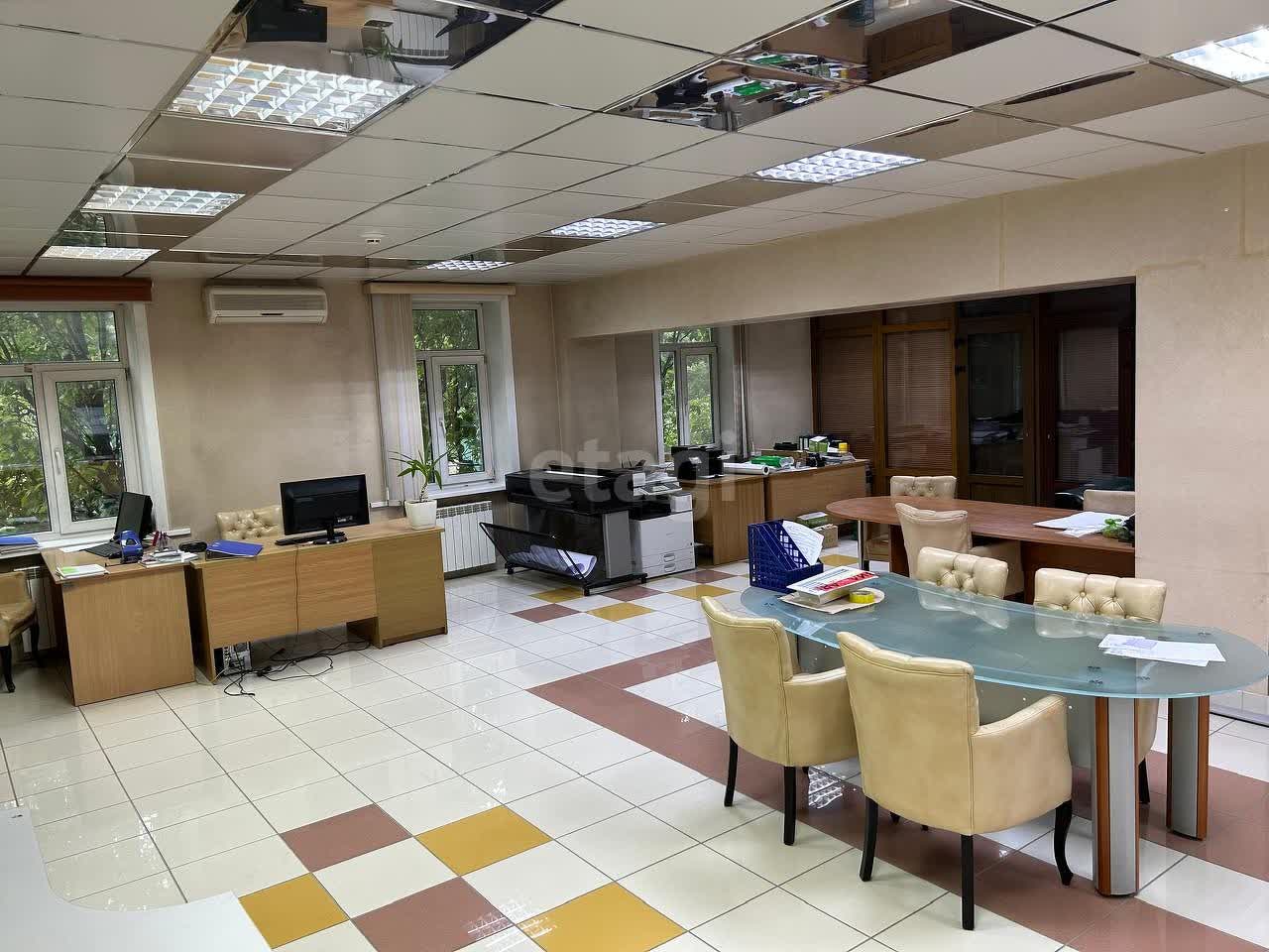 Аренда коммерческой недвижимости, 52м <sup>2</sup>, Южно-Сахалинск, Сахалинская область,  Южно-Сахалинск