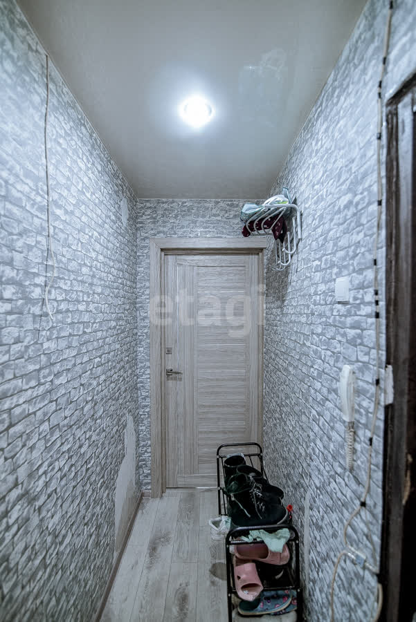 Продажа 2-комнатной квартиры, Южно-Сахалинск, Сахалинская область,  Южно-Сахалинск