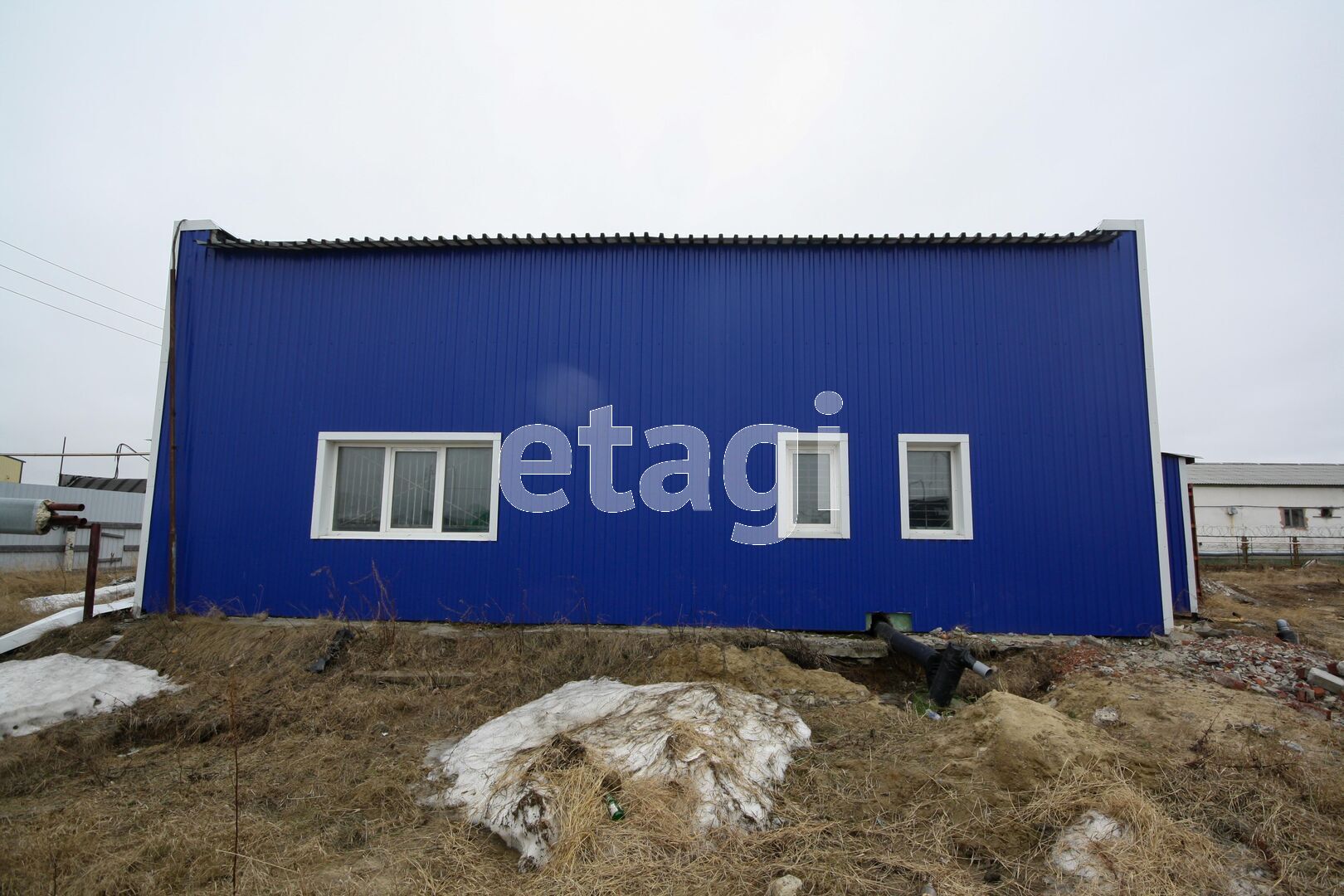 Продажа коммерческой недвижимости, 142м <sup>2</sup>, Новый Уренгой, Ямало-Ненецкий АО,  Новый Уренгой