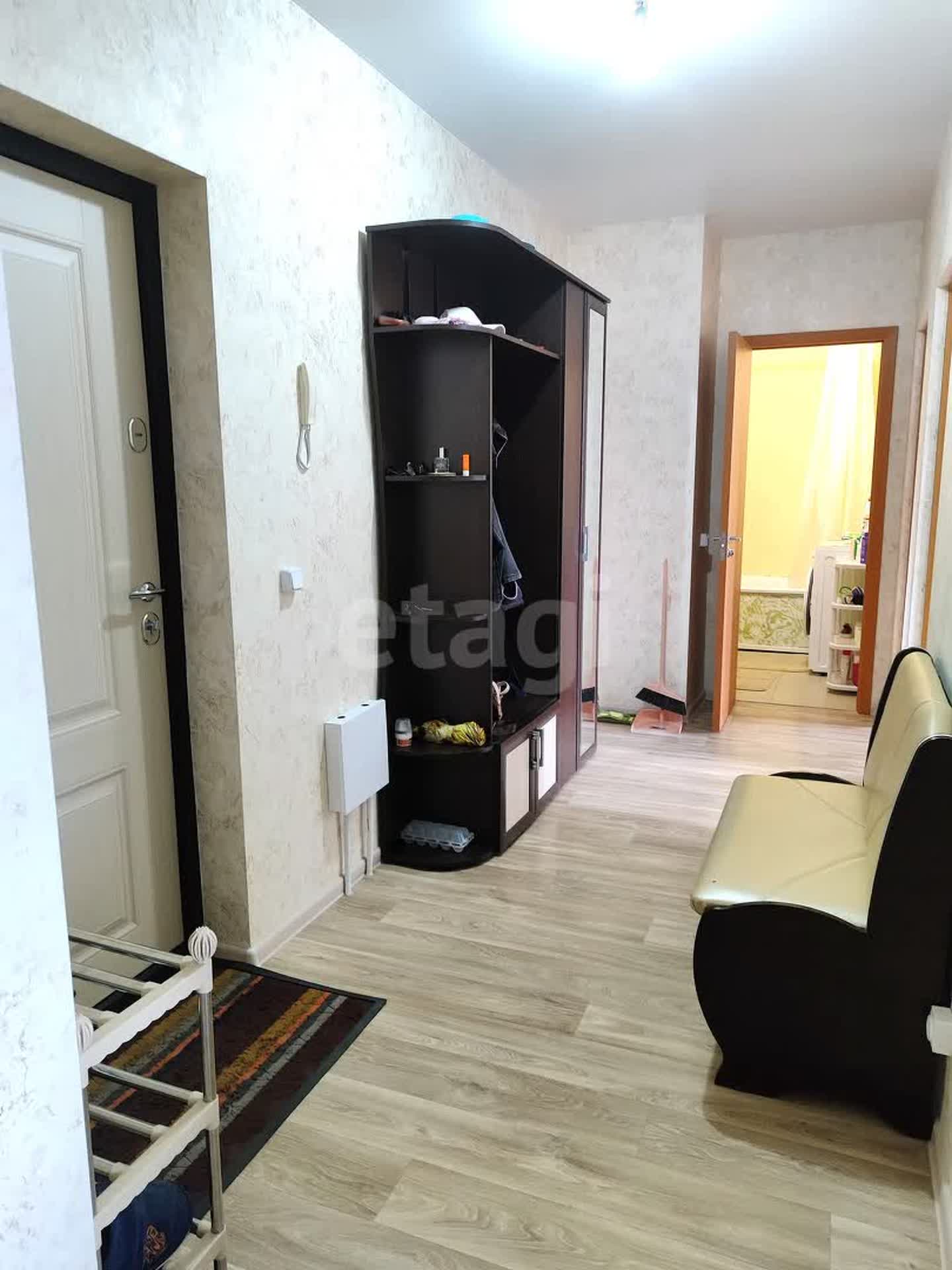 Продажа 2-комнатной квартиры, Южно-Сахалинск, Сахалинская область,  Южно-Сахалинск