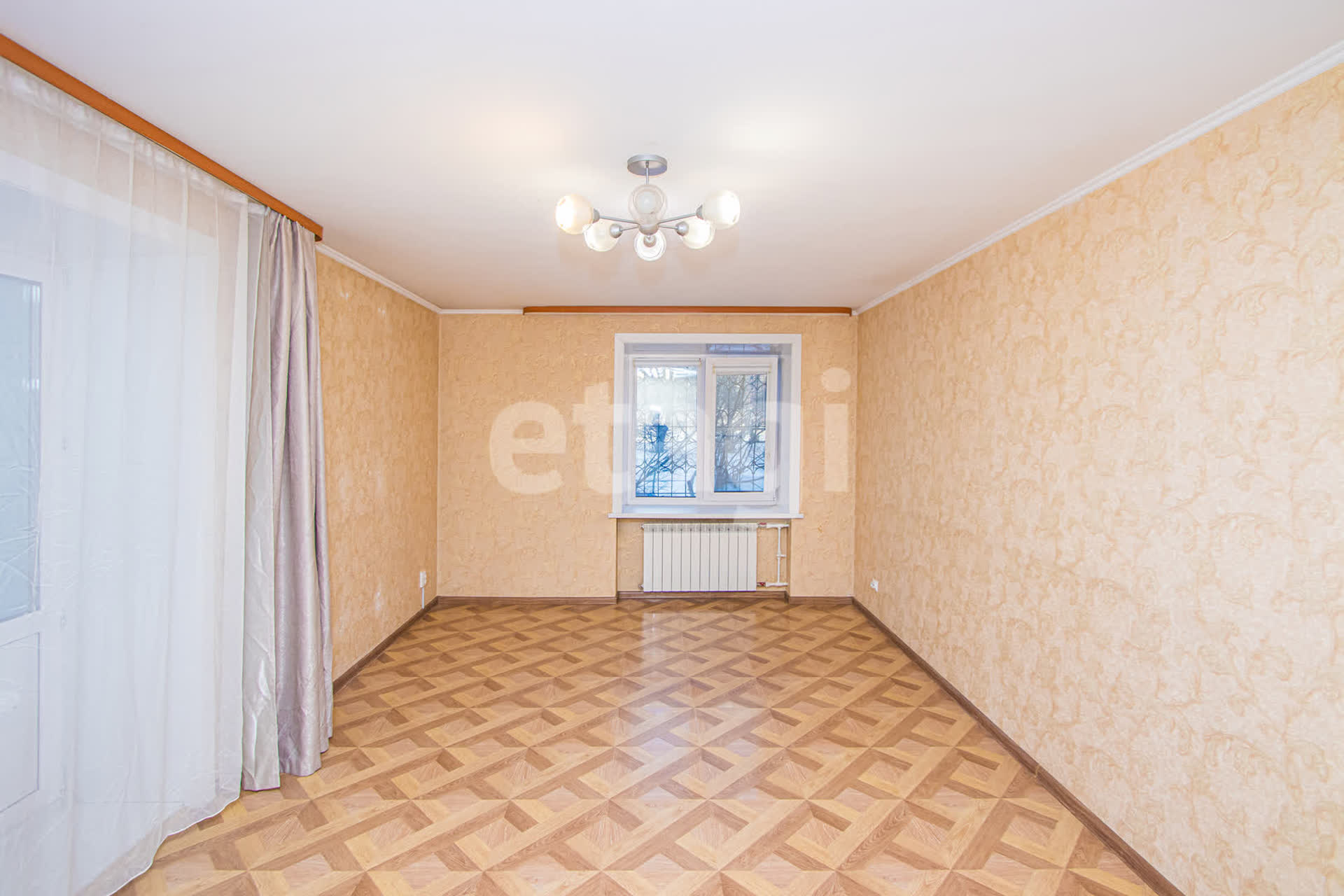 Продажа 3-комнатной квартиры, Улан-Удэ, Республика Бурятия,  Улан-Удэ