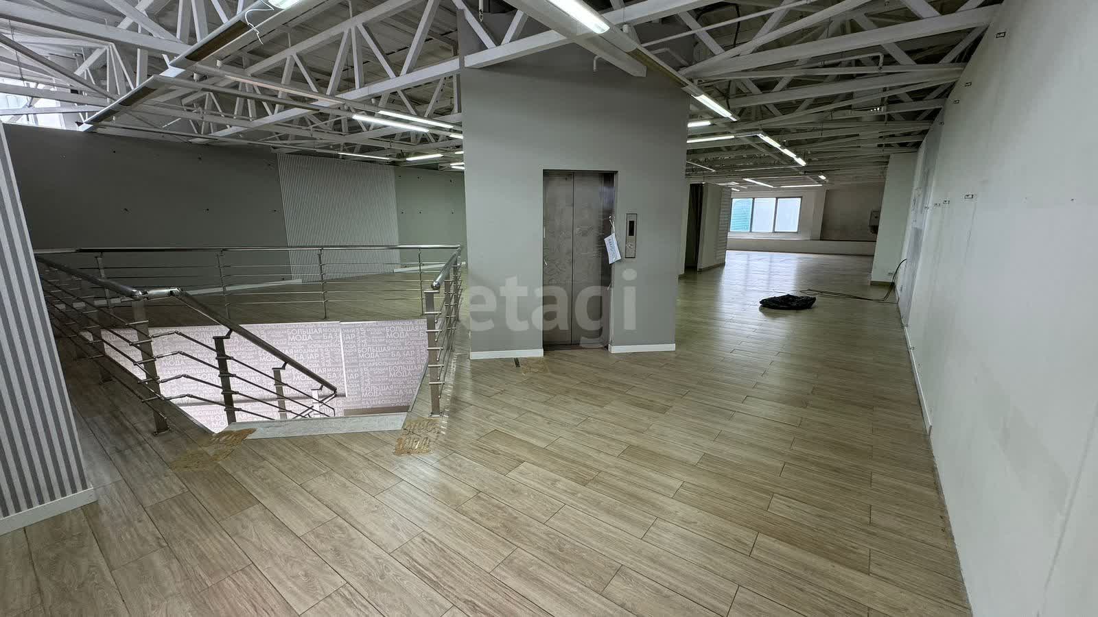 Аренда коммерческой недвижимости, 264м <sup>2</sup>, Южно-Сахалинск, Сахалинская область,  Южно-Сахалинск