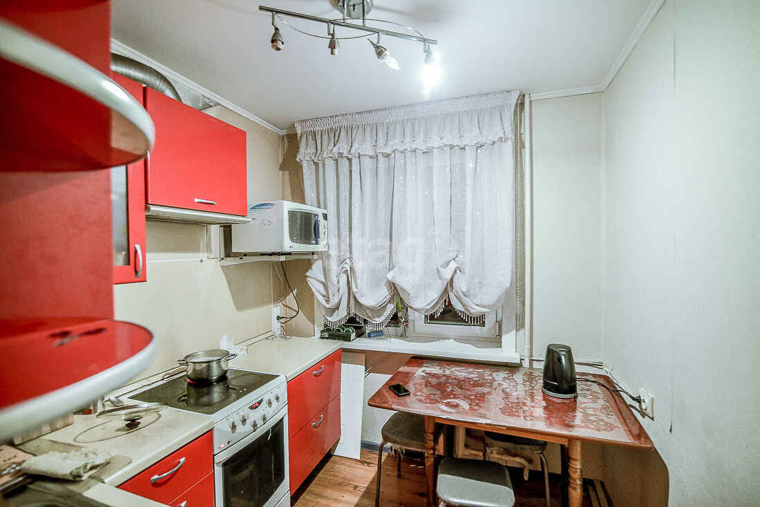 Продажа 2-комнатной квартиры, Южно-Сахалинск, Сахалинская область,  Южно-Сахалинск