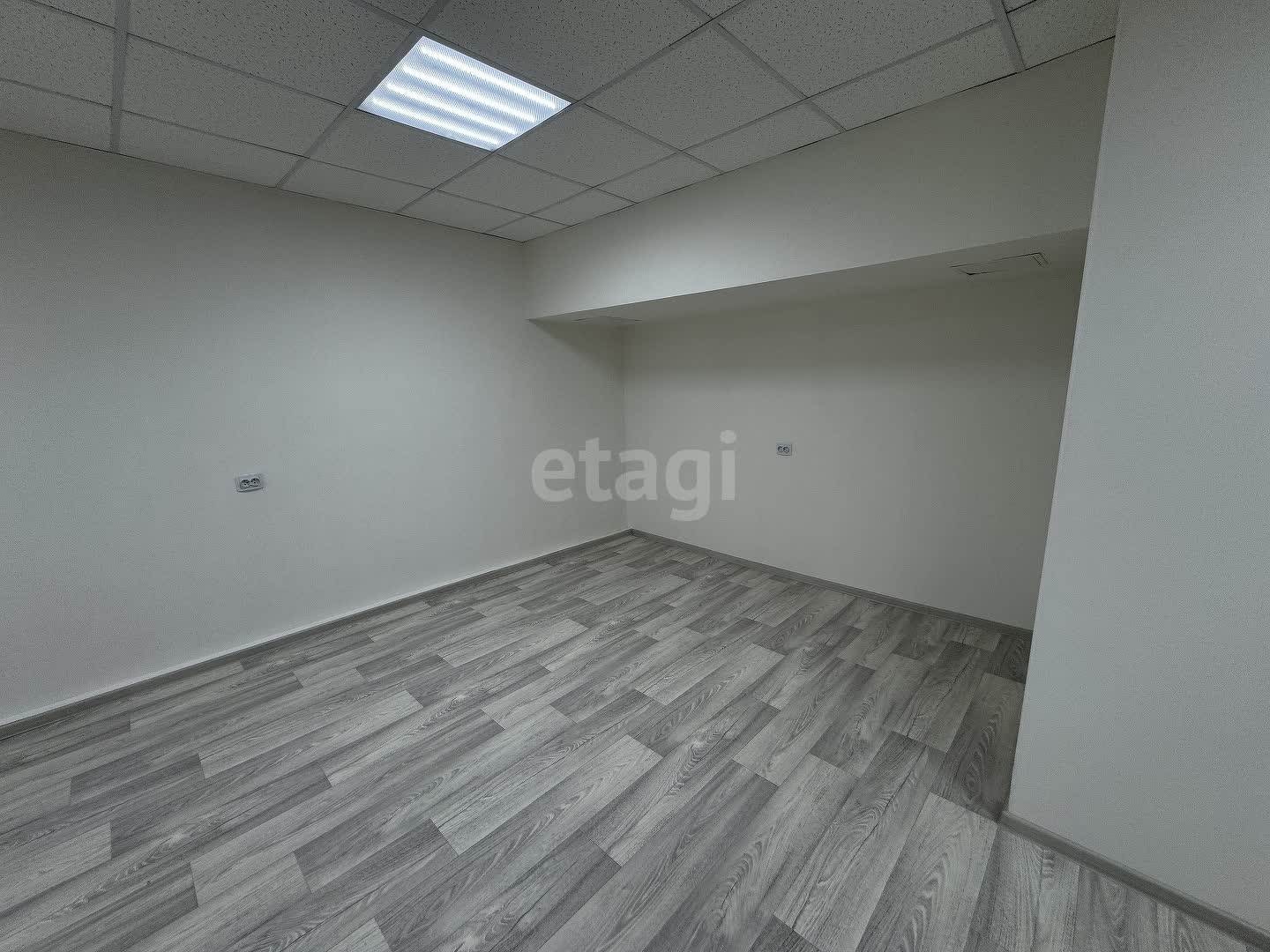 Аренда коммерческой недвижимости, 70м <sup>2</sup>, Южно-Сахалинск, Сахалинская область,  Южно-Сахалинск