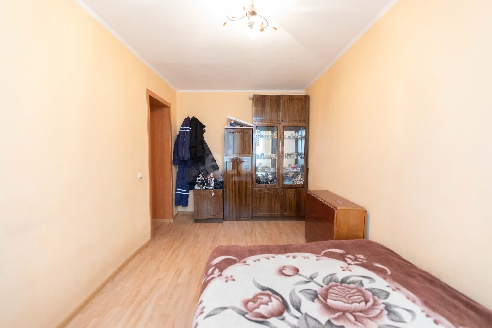 Продажа 3-комнатной квартиры, Южно-Сахалинск, Сахалинская область,  Южно-Сахалинск