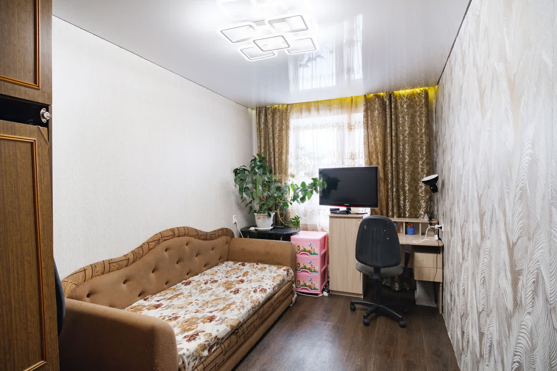 Продажа 2-комнатной квартиры, Комсомольск-на-Амуре, Вокзальная,  80