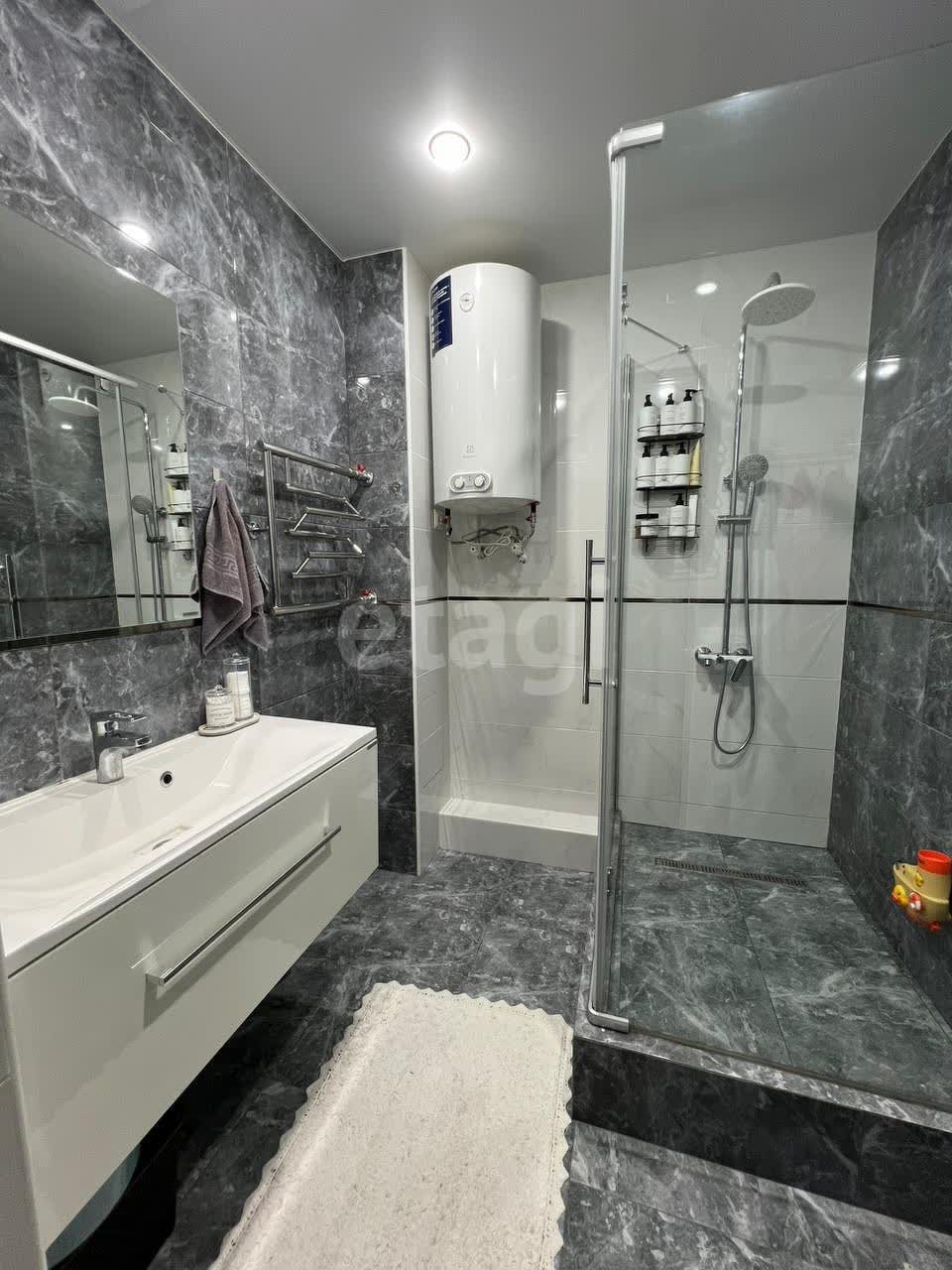 Продажа 3-комнатной квартиры, Южно-Сахалинск, Сахалинская область,  Южно-Сахалинск