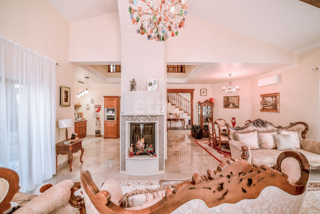 Аренда дома, 267.4м <sup>2</sup>, Южно-Сахалинск, Сахалинская область,  