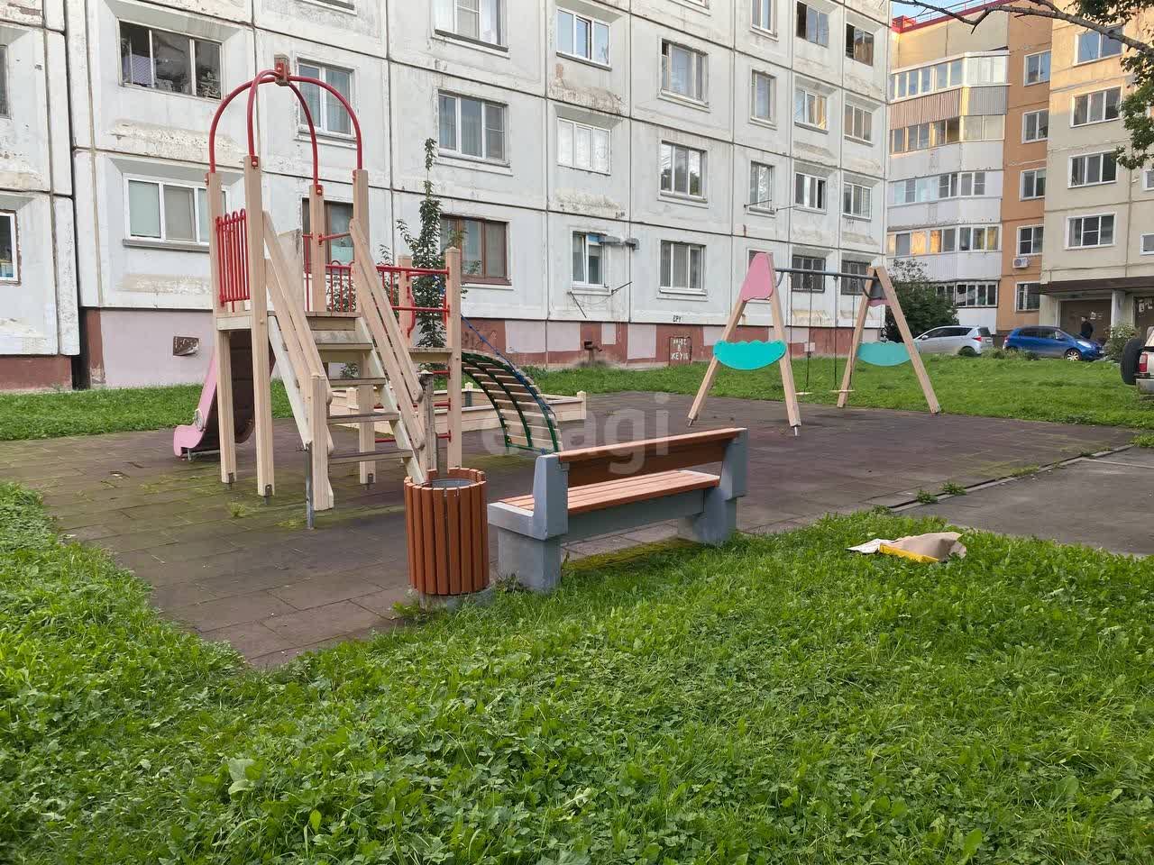 Продажа 2-комнатной квартиры, Южно-Сахалинск, Сахалинская область,  Южно-Сахалинск