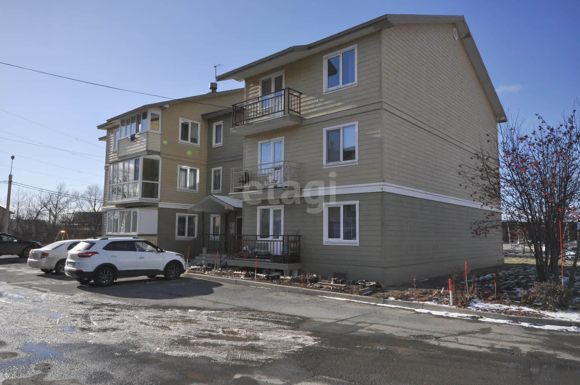 Продажа 2-комнатной квартиры, Южно-Сахалинск, Сахалинская область,  Южно-Сахалинск