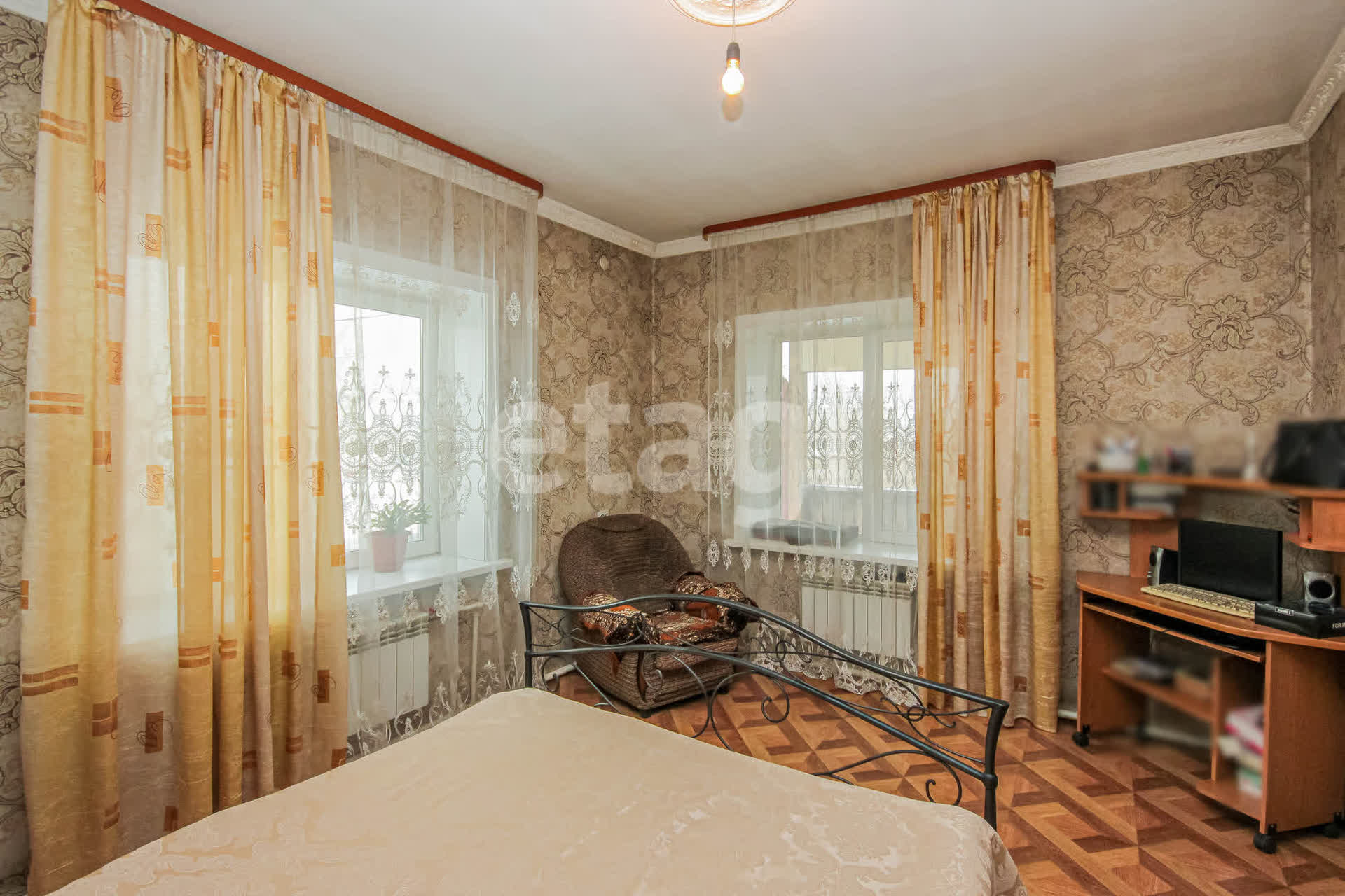 Продажа дома, 187м <sup>2</sup>, 6 сот., Улан-Удэ, Республика Бурятия,  Советский