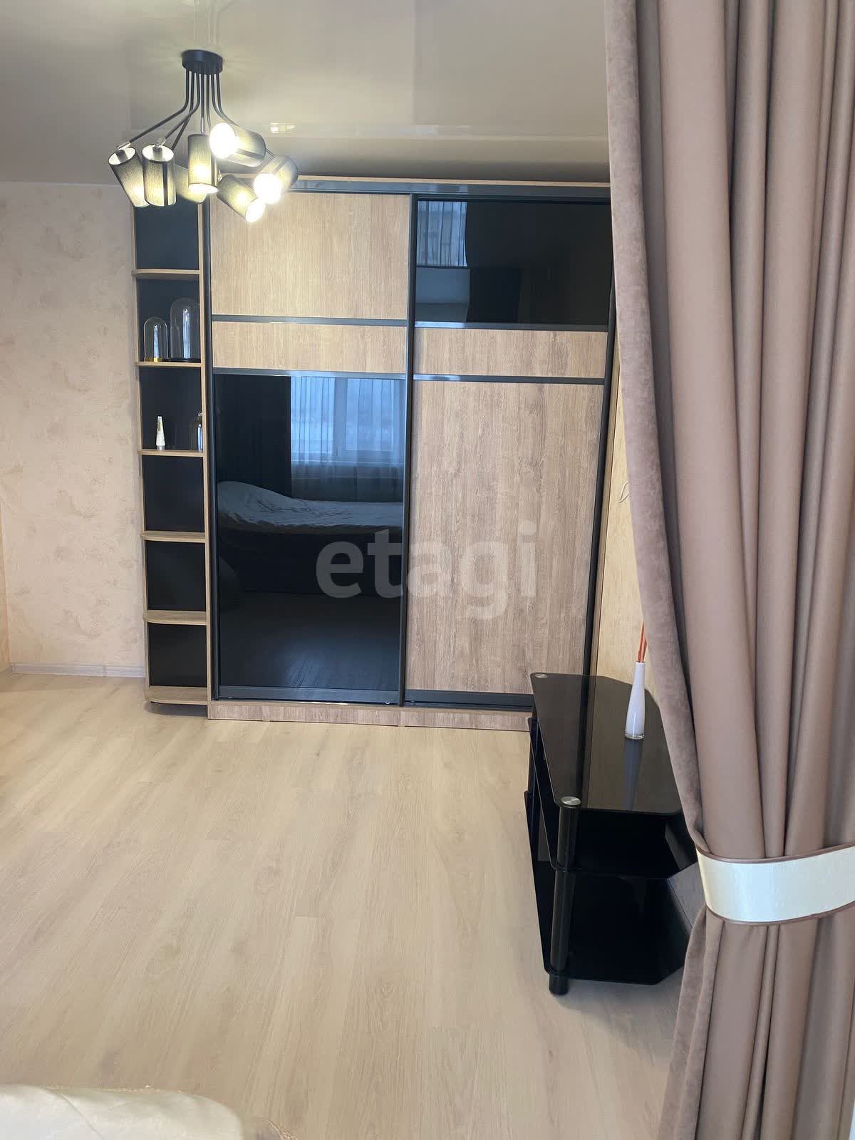 Продажа 3-комнатной квартиры, Южно-Сахалинск, Сахалинская область,  Южно-Сахалинск