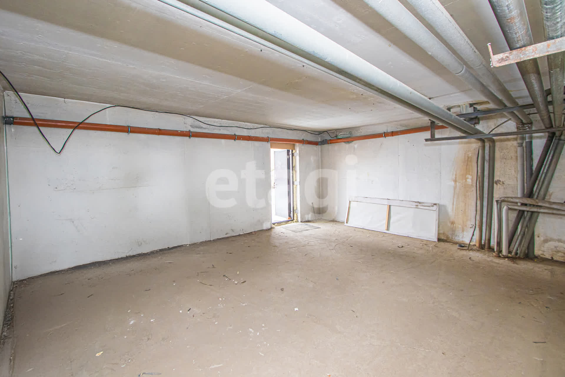 Продажа коммерческой недвижимости, 204м <sup>2</sup>, Улан-Удэ, Бурятия,  Улан-Удэ