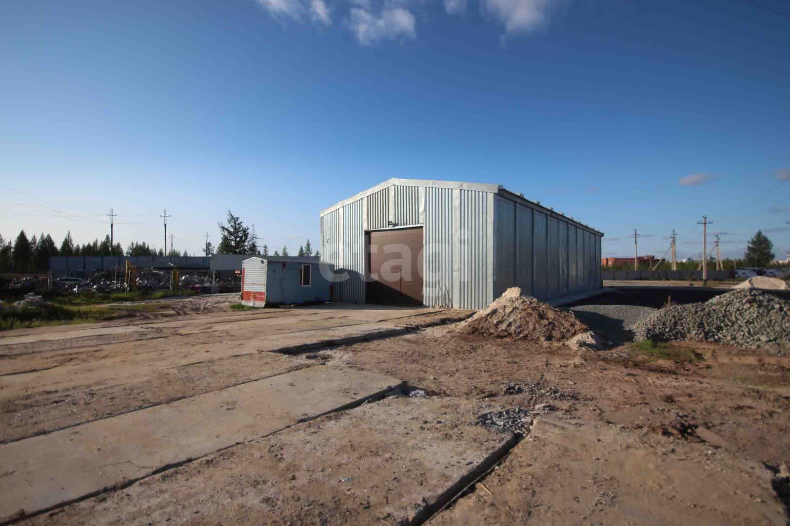 Продажа коммерческой недвижимости, 840м <sup>2</sup>, Новый Уренгой, Ямало-Ненецкий АО,  Новый Уренгой