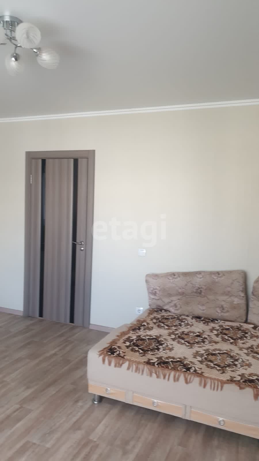 Продажа 4-комнатной квартиры, Южно-Сахалинск, Сахалинская область,  Южно-Сахалинск