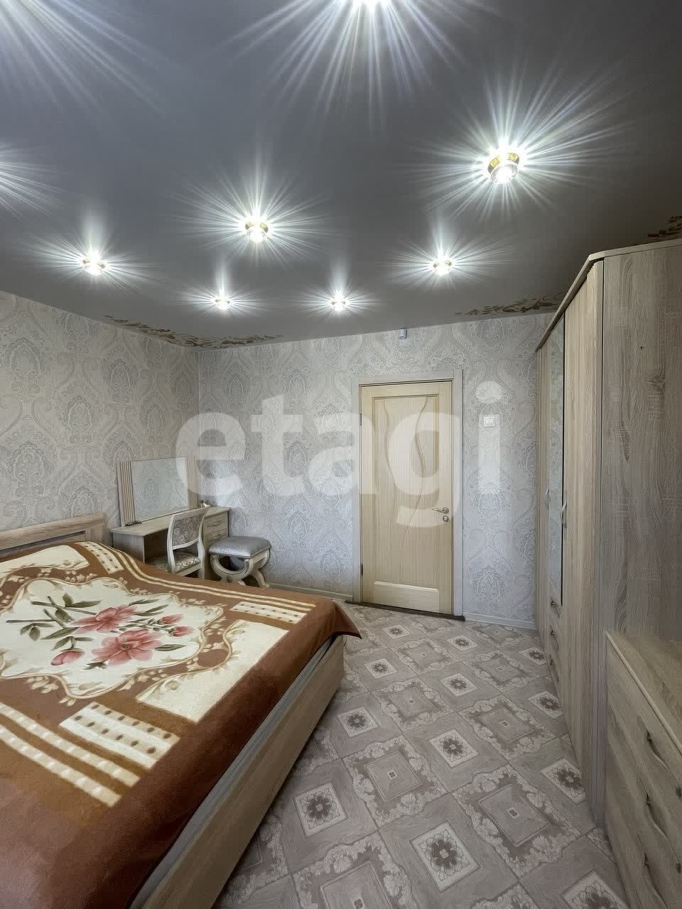 Продажа 3-комнатной квартиры, Улан-Удэ, Республика Бурятия,  Улан-Удэ