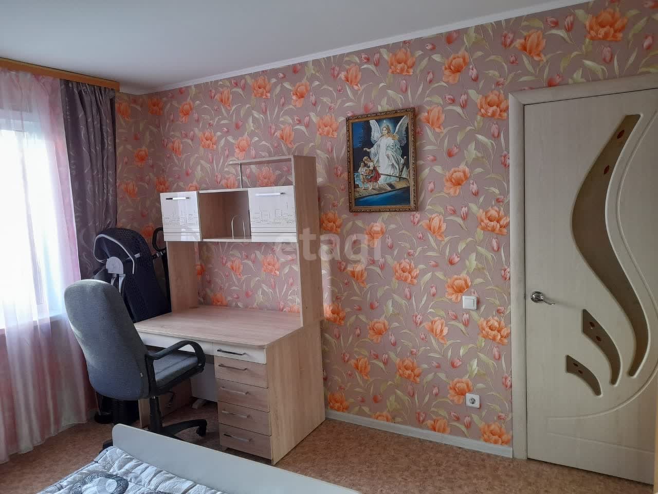 Продажа 3-комнатной квартиры, Южно-Сахалинск, Сахалинская область,  Южно-Сахалинск