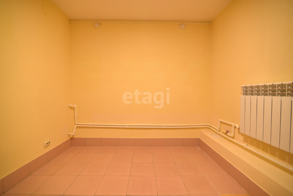 Продажа коммерческой недвижимости, 1136м <sup>2</sup>, Южно-Сахалинск, Сахалинская область,  Южно-Сахалинск