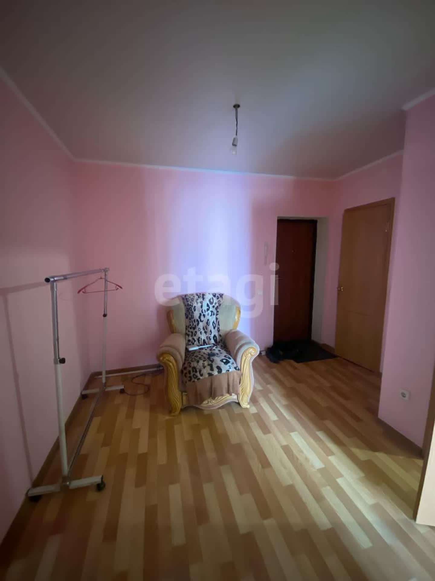 Продажа 2-комнатной квартиры, Южно-Сахалинск, Сахалинская область,  Южно-Сахалинск