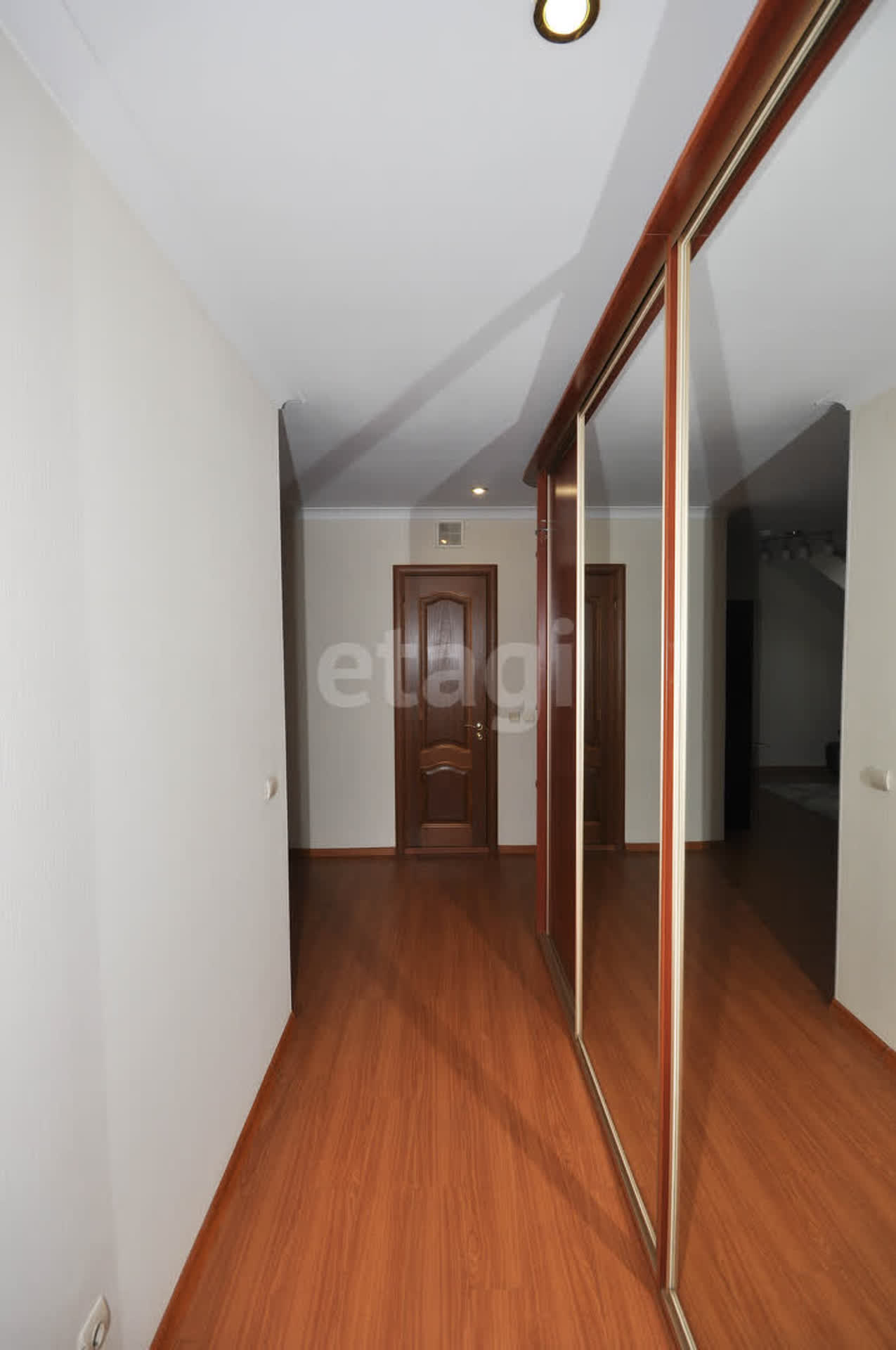 Аренда 2-комнатной квартиры, Южно-Сахалинск, Сахалинская область,  Южно-Сахалинск