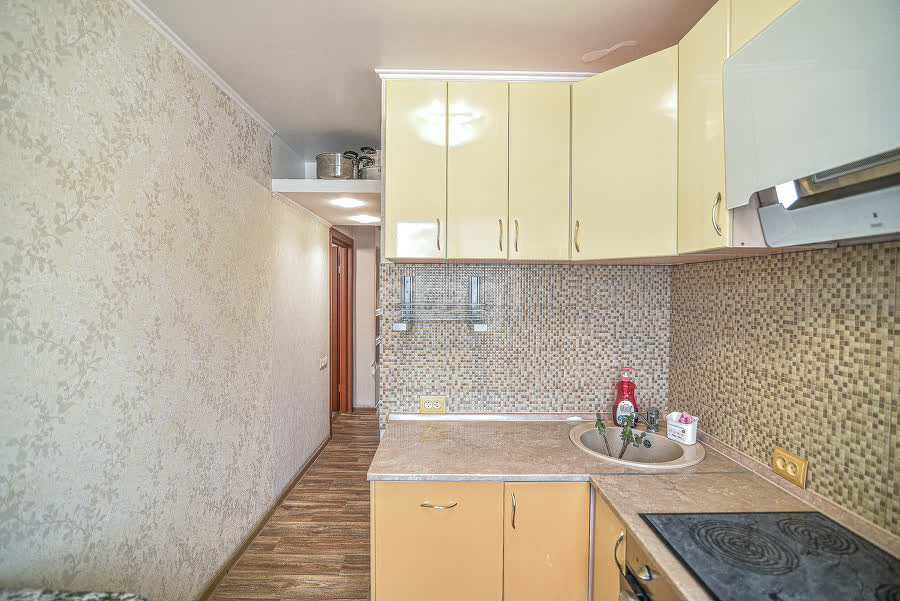 Продажа 4-комнатной квартиры, Южно-Сахалинск, Сахалинская область,  Южно-Сахалинск