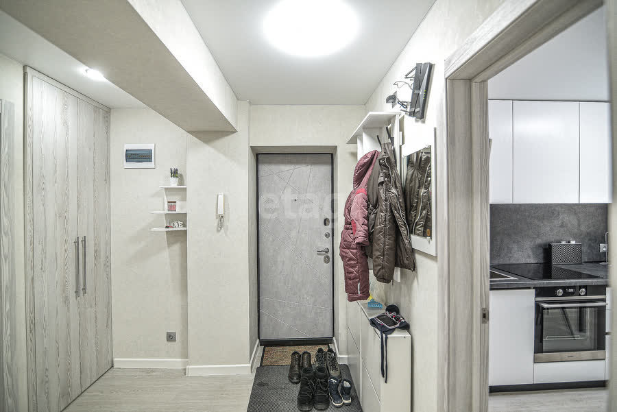 Продажа 3-комнатной квартиры, Южно-Сахалинск, Сахалинская область,  Южно-Сахалинск