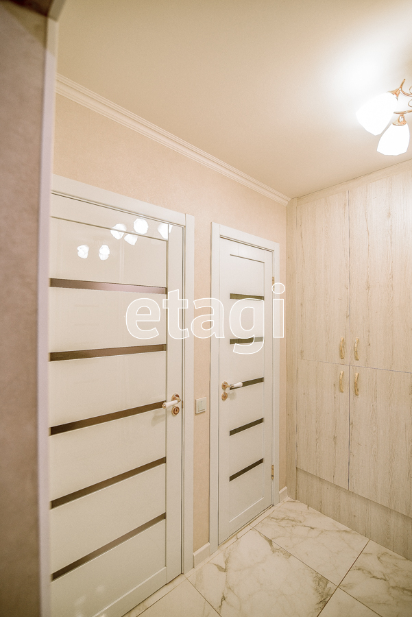 Продажа коммерческой недвижимости, 47м <sup>2</sup>, Южно-Сахалинск, Сахалинская область,  Южно-Сахалинск