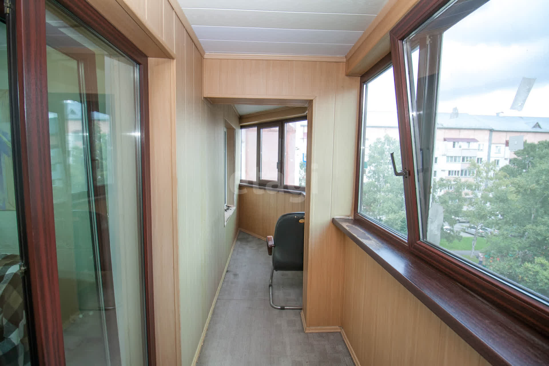 Продажа 4-комнатной квартиры, Южно-Сахалинск, Сахалинская область,  Южно-Сахалинск