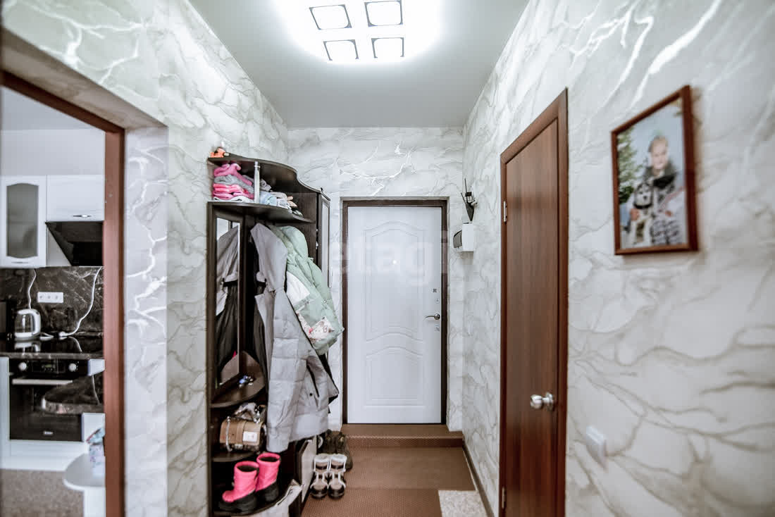 Продажа 2-комнатной квартиры, Южно-Сахалинск, Сахалинская область,  Южно-Сахалинск